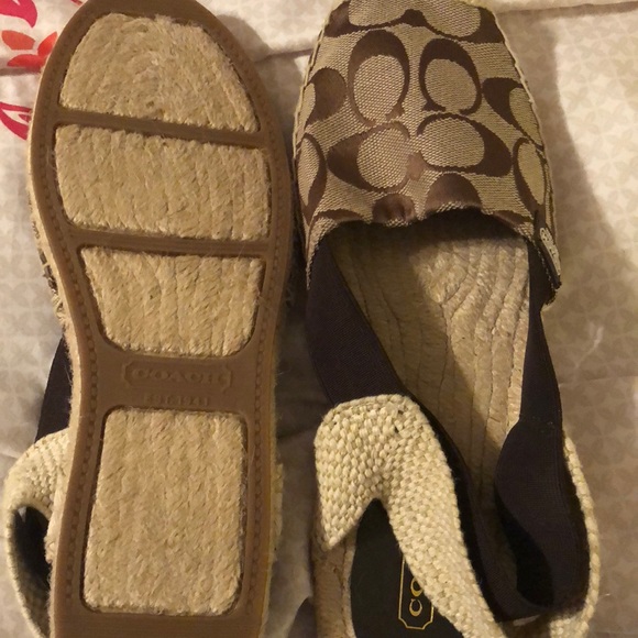 Coach shoes - Picture 3 of 5